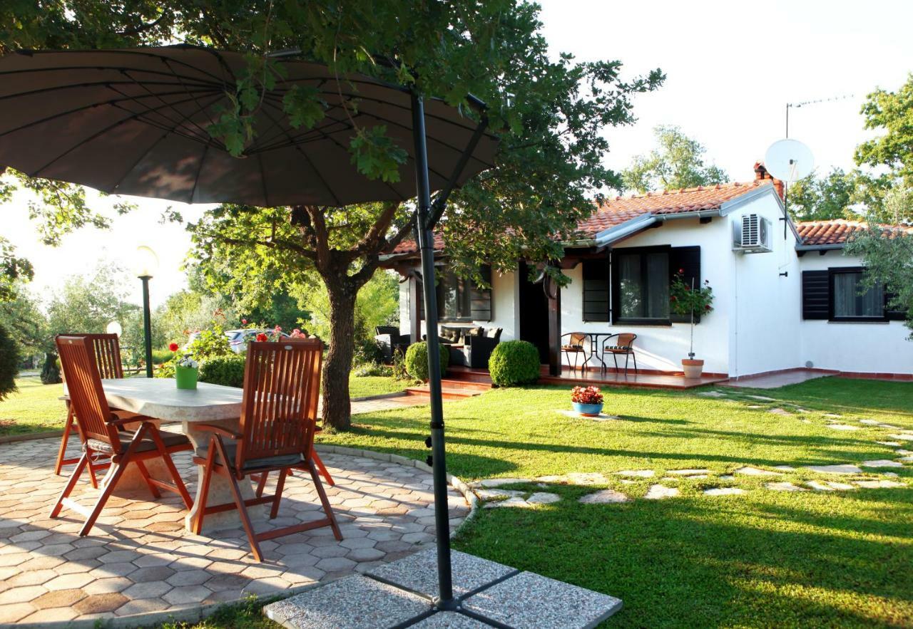 Holiday Home Sergo Poreč Exterior foto