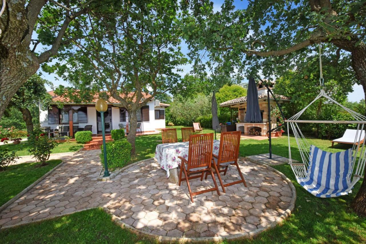 Holiday Home Sergo Poreč Exterior foto