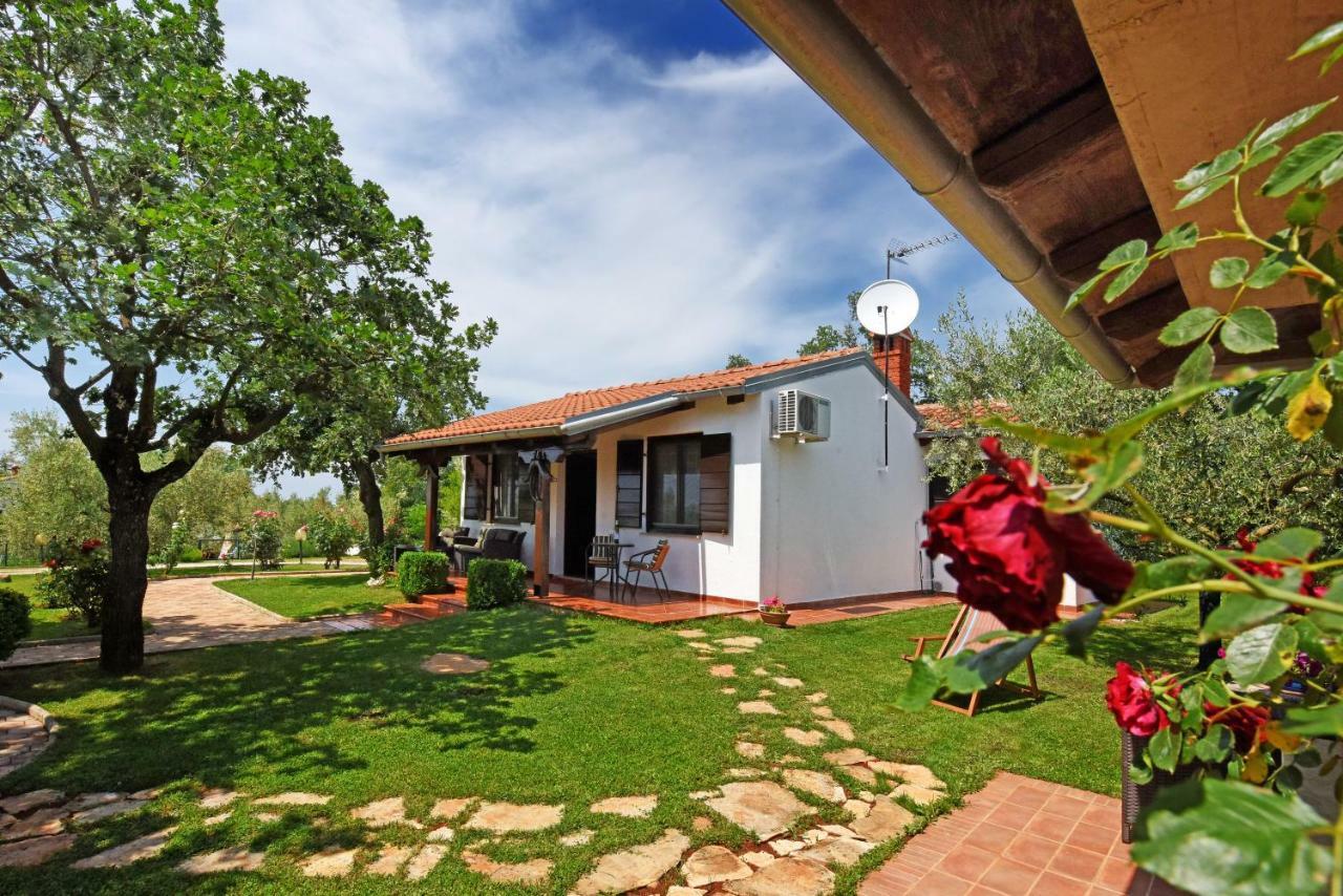 Holiday Home Sergo Poreč Exterior foto